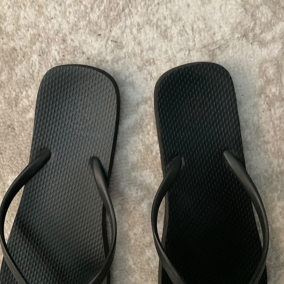 Tory Burch Flip Flops - Picture 5 of 7